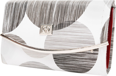 

zuberi couture Casual Maroon Clutch