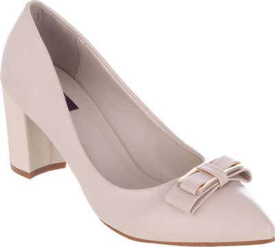 

Shuz Touch Women BEIGE Bellies