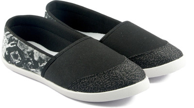 

Asian AMY-95 Slip On Sneakers For Women(Black, Black