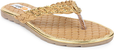 

Digni Women Beige Flats