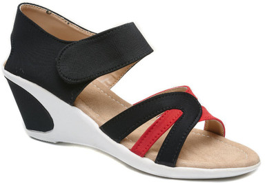 

Dolphin Miles Women Black Wedges