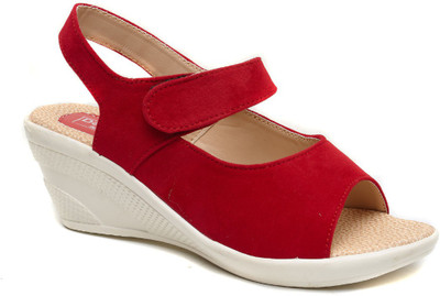 

Dolphin Miles Women Red Wedges