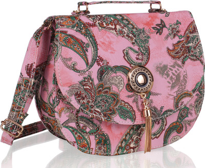 

Clementine Sling Bag(Pink)