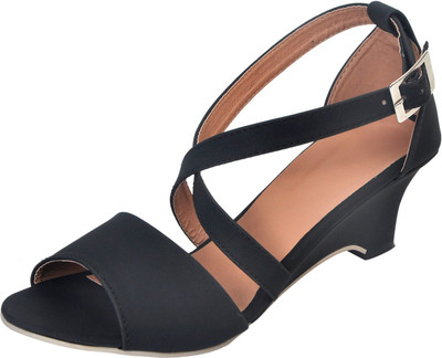

Shoe Cloud Women Black Wedges