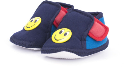 

Infano Boys & Girls Velcro Sneakers(Blue