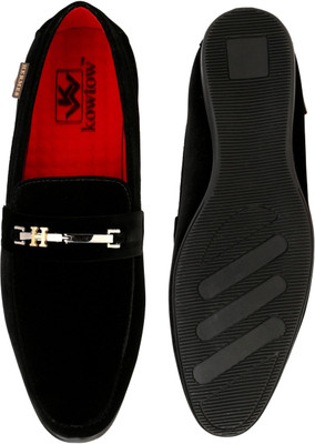 

Kowtow Velvet Coal Black Party Wear For Men(Black