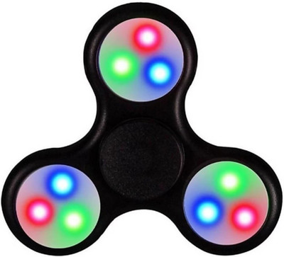 

VICTORY Suspended Wind Spinner(Black)