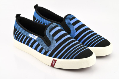 

Lee Cooper Canvas Loafers For Men(Multicolor, Black/blue