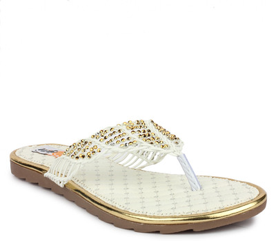 

Digni Women White Flats