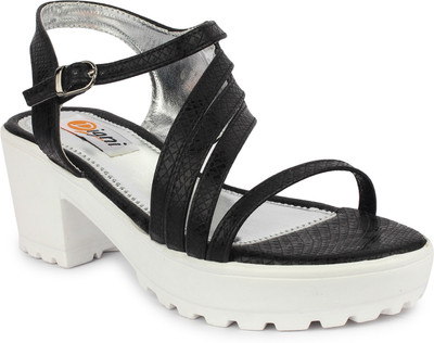 

Digni Women Black Heels