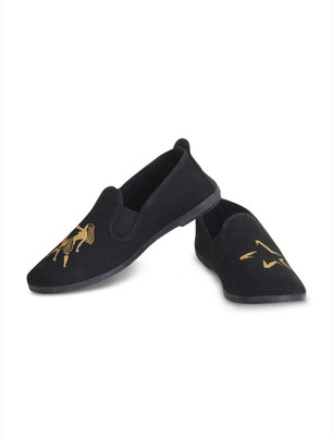 

Scentra Casuals For Women(Black