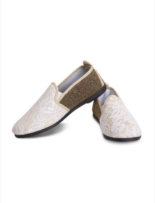 

Scentra CANNES Party Wear For Women(Gold, White, Golden
