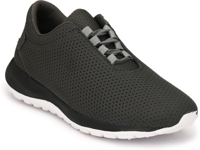 

SHOE SMITH Running Shoes For Men(Grey