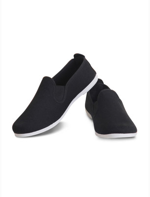 

Scentra MIAMI Slip On Sneakers For Men(Black
