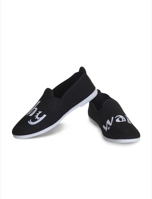 

Scentra WHY WAIT Loafers For Women(Black