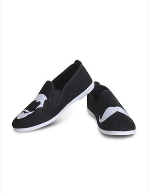 

Scentra BEARDY Loafers For Women(Black
