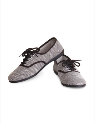 

Scentra MILAN Casuals For Women(Brown, Black, Mocha