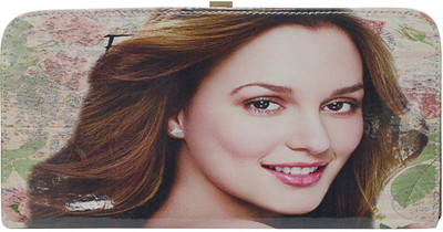 

Jewellerkaka Casual White, Silver Clutch, Silver;white