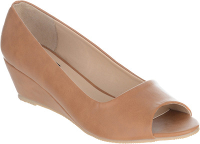 

SHERRIF SHOES Women Tan Heels