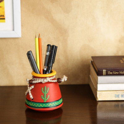 

Unravel India Warli Painted 1 Compartments Terracotta Pen Stand(Red)