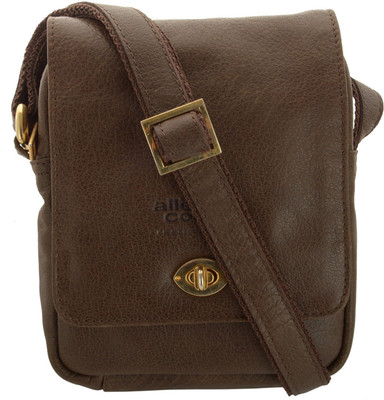 

Allen Cooper AC-RE-119 (Nursery/Play School) Multipurpose Bag(Brown, 2 L)