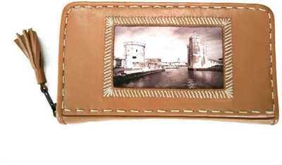 

Miruna Designs Casual Tan Clutch