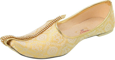 

Ramraj silk Wedding & Sherwani Mojari Casuals For Men(Gold