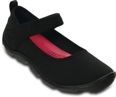 

Crocs Boys & Girls Slip on Loafers(Black, Black/black