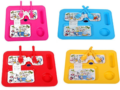 

Rich Craft International SNOW BEAR SAT OF 4 Tray Set