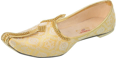 

Ramraj Wedding & Sherwani Mojari Casuals For Men(Gold