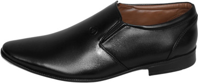 

AVERY RR52 MOCC BLACK Slip On For Men(Black