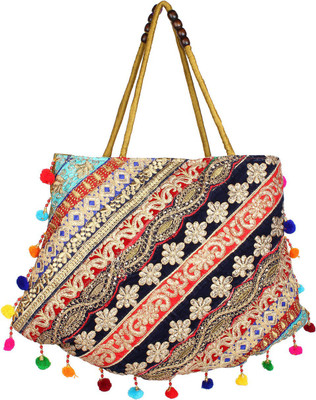 

Saashiwear Women Casual Multicolor Polyester Shoulder Bag