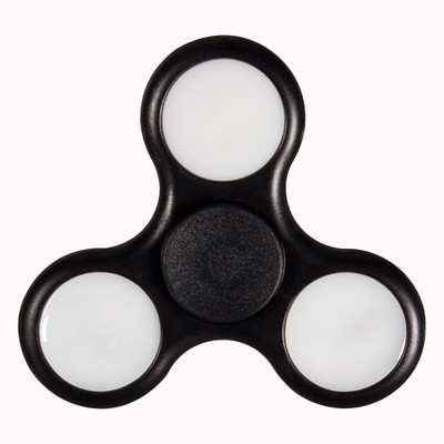 

Techwich LED Light Fidget Spinner(Multicolor)