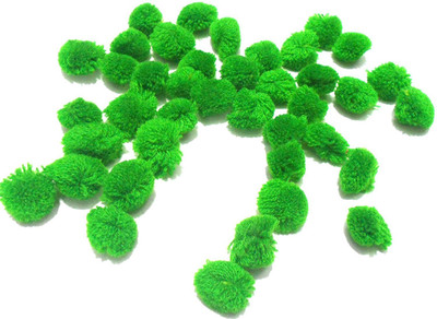 

GOELX Pom Pom Balls for crafts,decorations,jewellery making,accessories,bags. Pack of 100 Green Balls