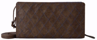 

Baggit Casual Brown Clutch