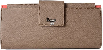 

Baggit Casual, Formal Beige Clutch