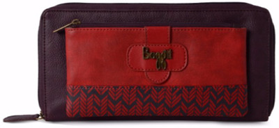

Baggit Casual Purple Clutch