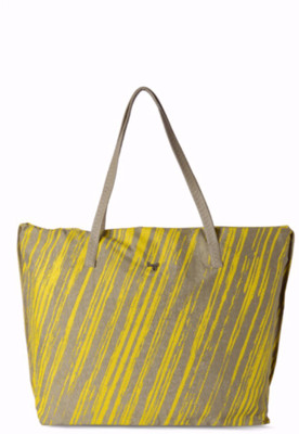 

Baggit Shoulder Bag(Beige)