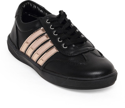 

Bruno Manetti Boys & Girls Lace Sneakers(Black
