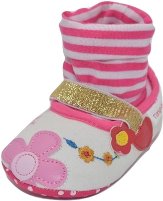 

Baby Bucket Girls Slip on Espadrilles(Pink, White & pink