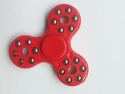 

Imagica New Design Fidget Hand Tri Spinner for Fun,Focus, ADHD, Anxiety & Autism - Red(Red)