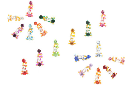 

Instabuyz Daily occasion Forehead Multicolor Bindis(medium)