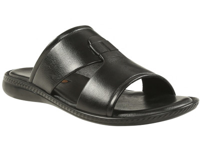 

Shoe Bazar Men Black Flats