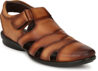 

El Paso Men Beige Casual