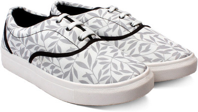 

Bacca Bucci Canvas Shoes For Men(White