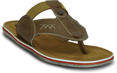 

Get Glamr Men Brown Sandals