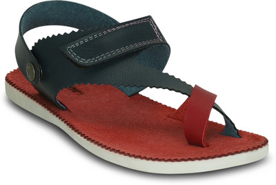 

Get Glamr Men Blue Sandals