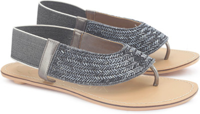 

Catwalk Women GUN METAL Flats
