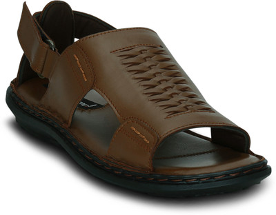 

Get Glamr Men Tan Sandals