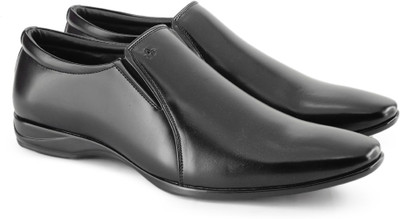 

Arrow Gabriel Slip On shoes For Men(Black